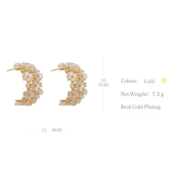 Boucle d'oreille fleur Blanche – Image 7