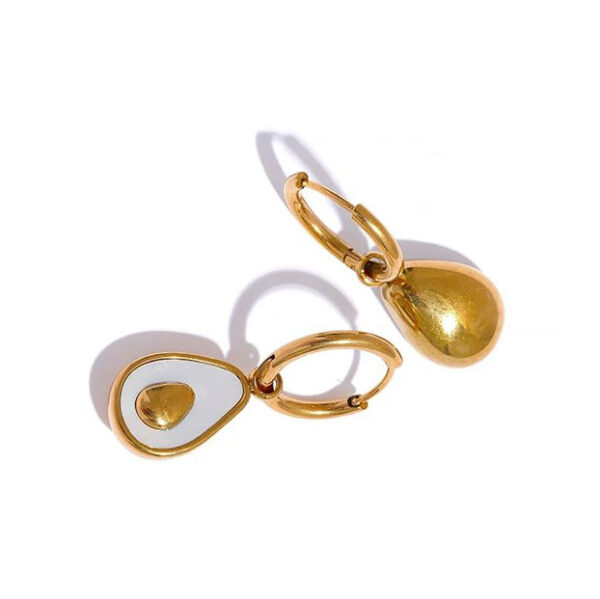 Boucle d'oreille fleur Cœur d'Or – Image 7