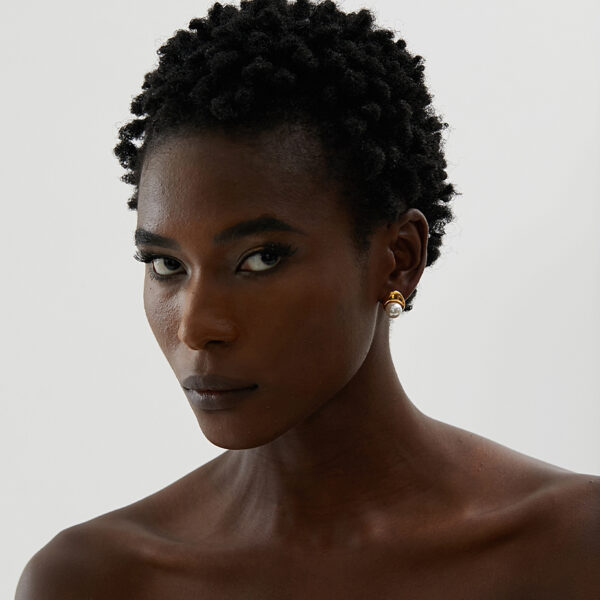Boucle d'oreille fleur Perle Précieuse – Image 4
