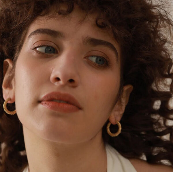 Boucle d'oreille fleur Anneau – Image 5