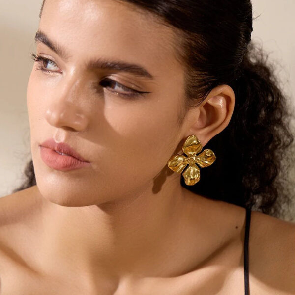 Boucle d'oreille fleur Pétillante – Image 4