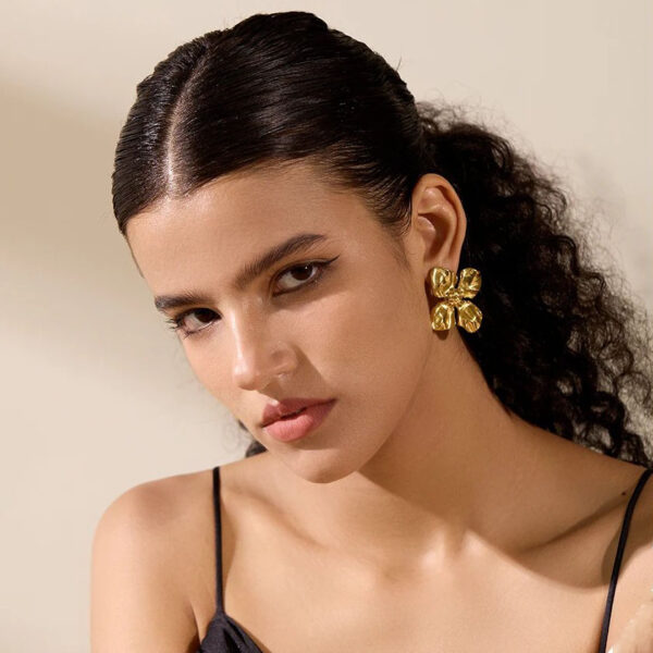 Boucle d'oreille fleur Pétillante – Image 6