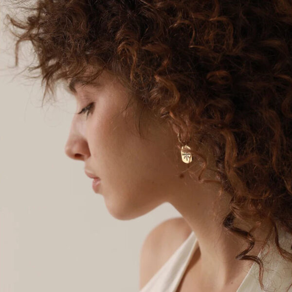 Boucle d'oreille fleur Pendante – Image 2
