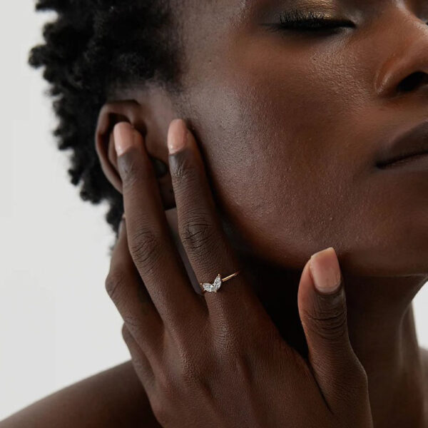 Bague fleur Pétales Scintillantes – Image 3