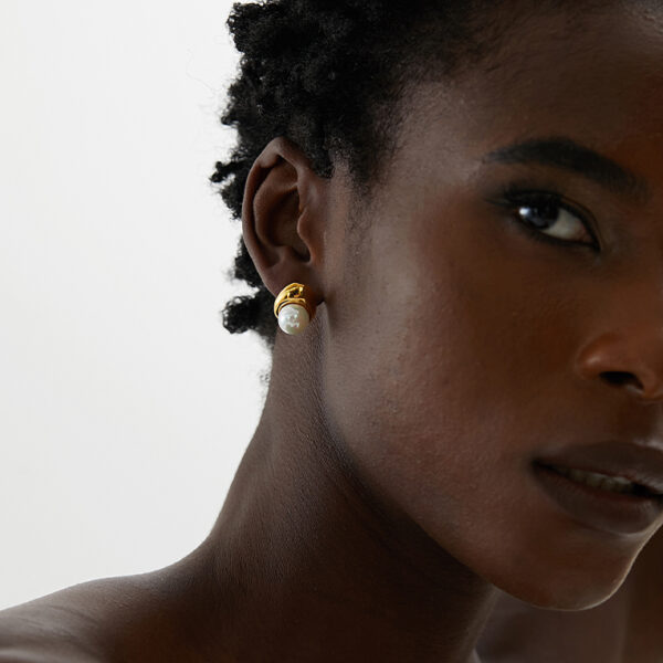 Boucle d'oreille fleur Perle Précieuse – Image 7