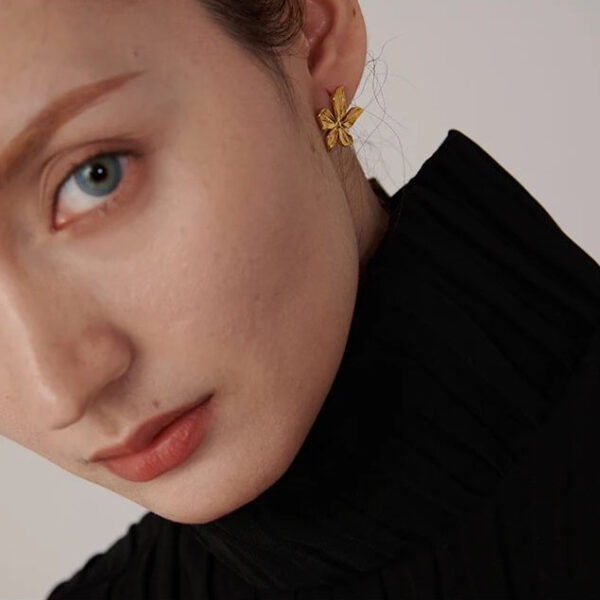 Boucle d'oreille fleur Andalouse – Image 3